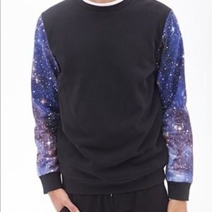 🌟EUC Galaxy Sleeve Sweatshirt